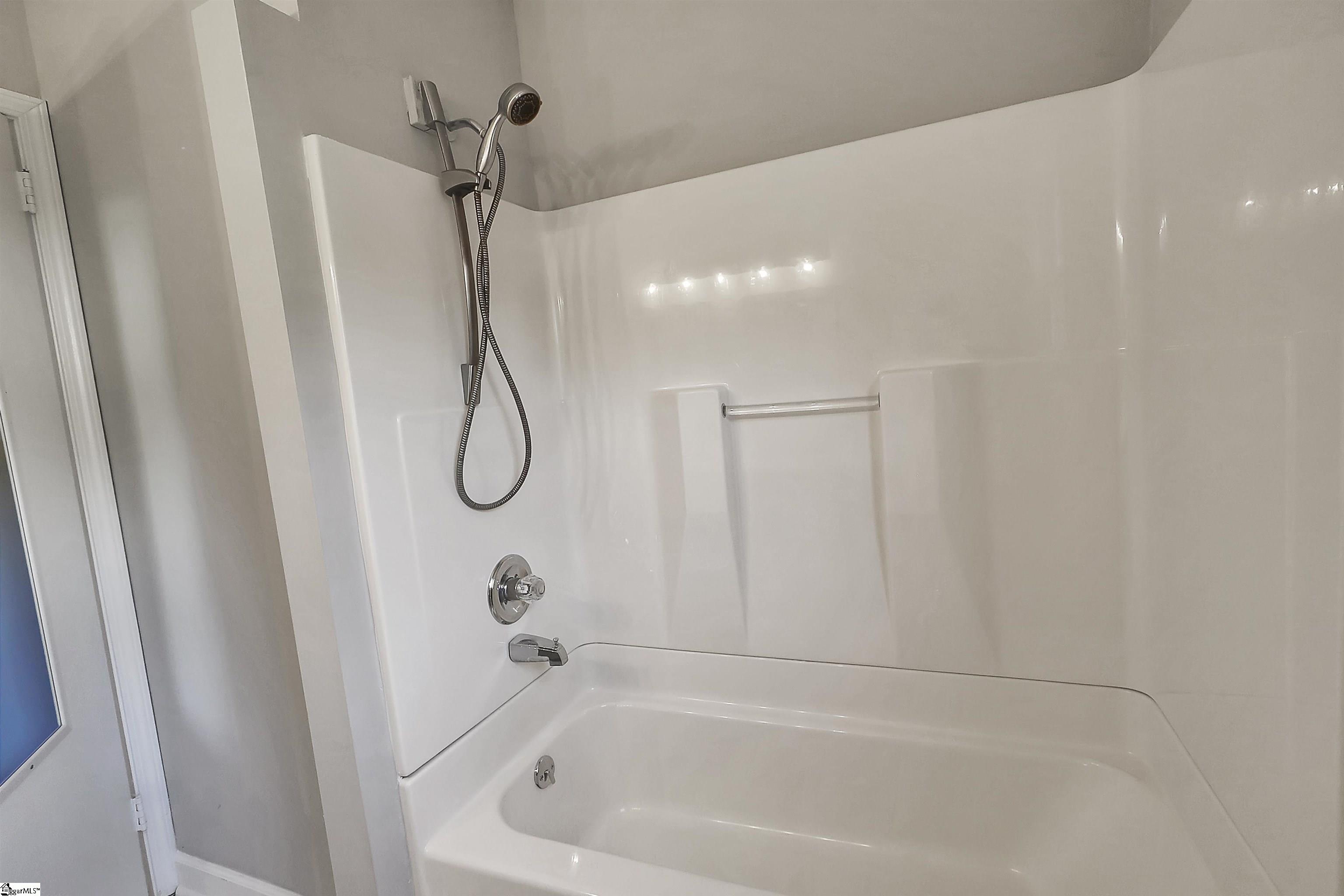 146 Glenwood Road Easley, SC 29640 - Photo 11 of 24 Gallery Image 11