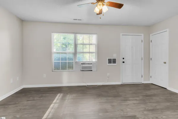 $349,900 | 208 Sunnyside Drive, Greer, SC 29651