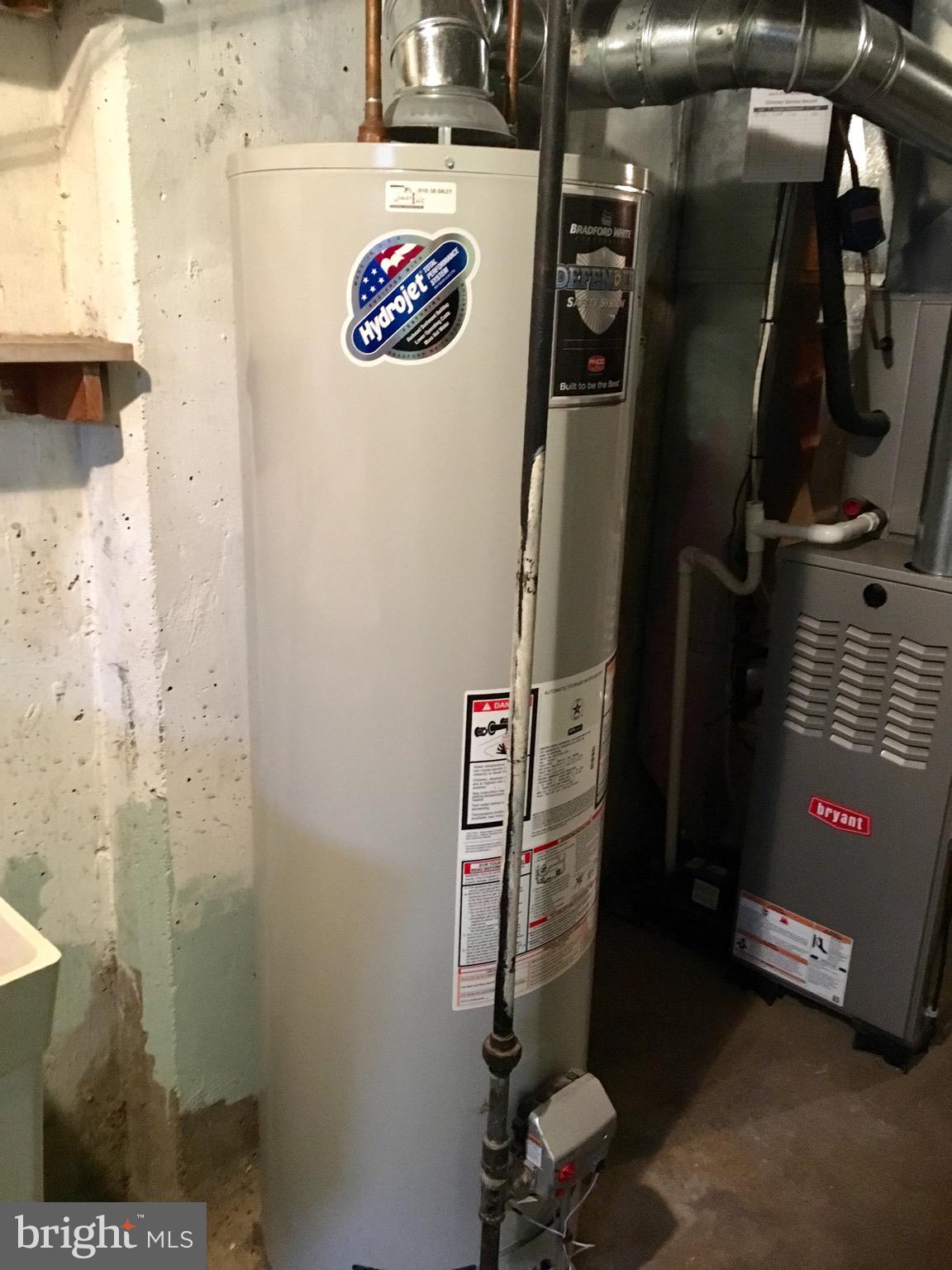 711 Bennington Road Folcroft, PA 19032 - Photo 10 of 13 40 Gal Hot Water Tank
