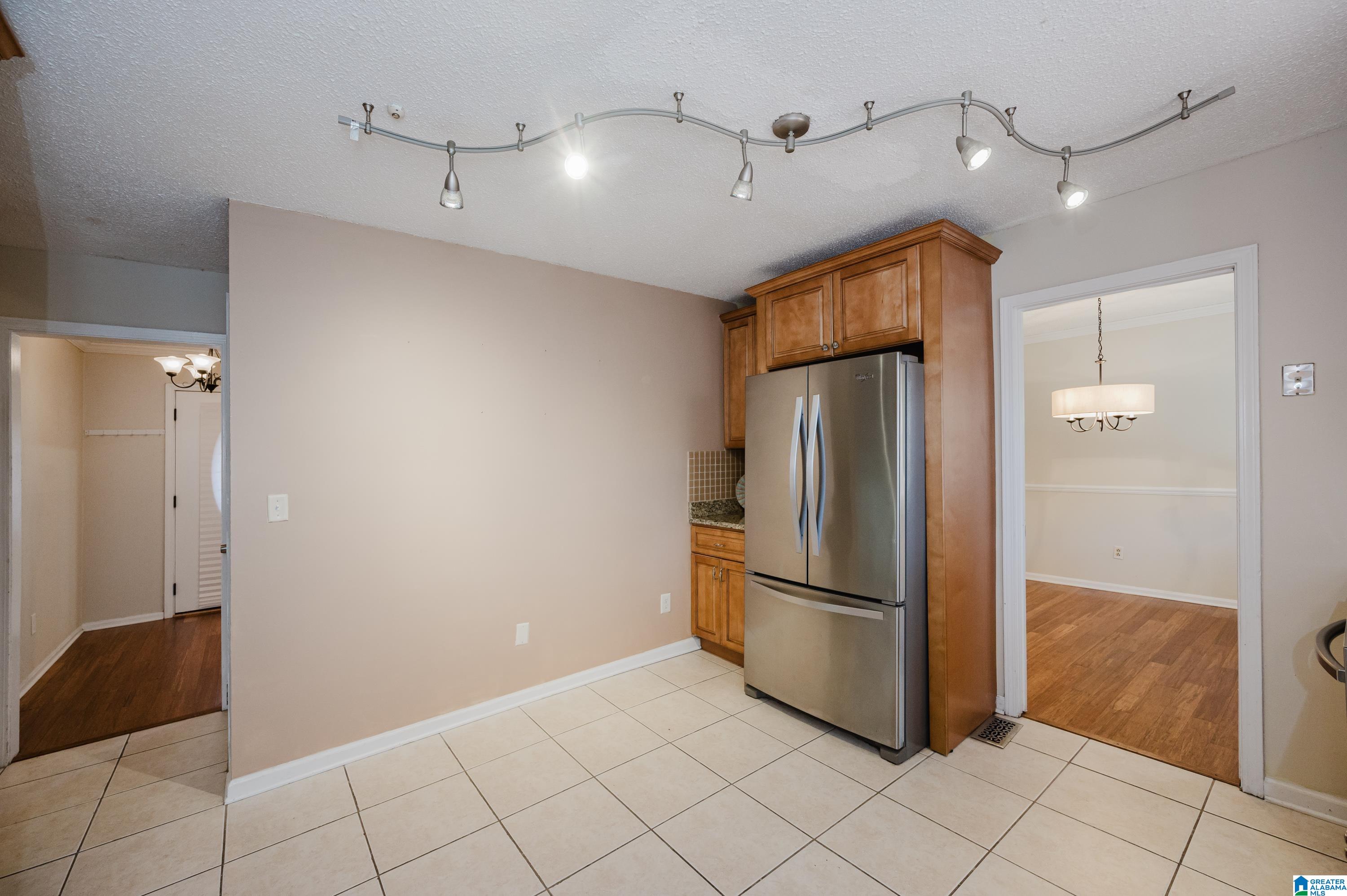 5269 Dresden Road Birmingham, AL 35210 - Photo 15 of 43