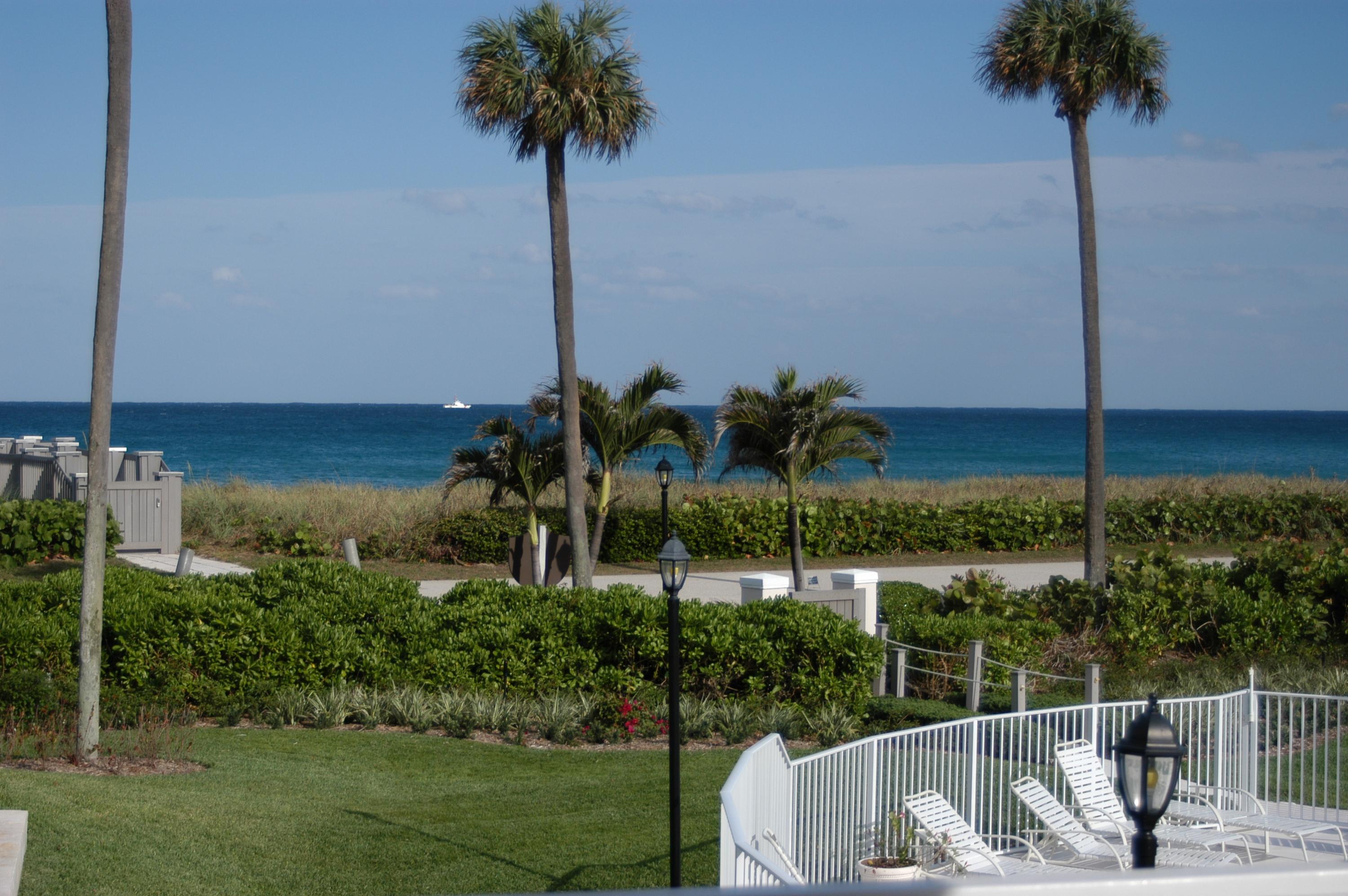5900 Old Ocean Boulevard, Unit A3 Ocean Ridge, FL 33435 - Photo 8 of 15 DSC_0013