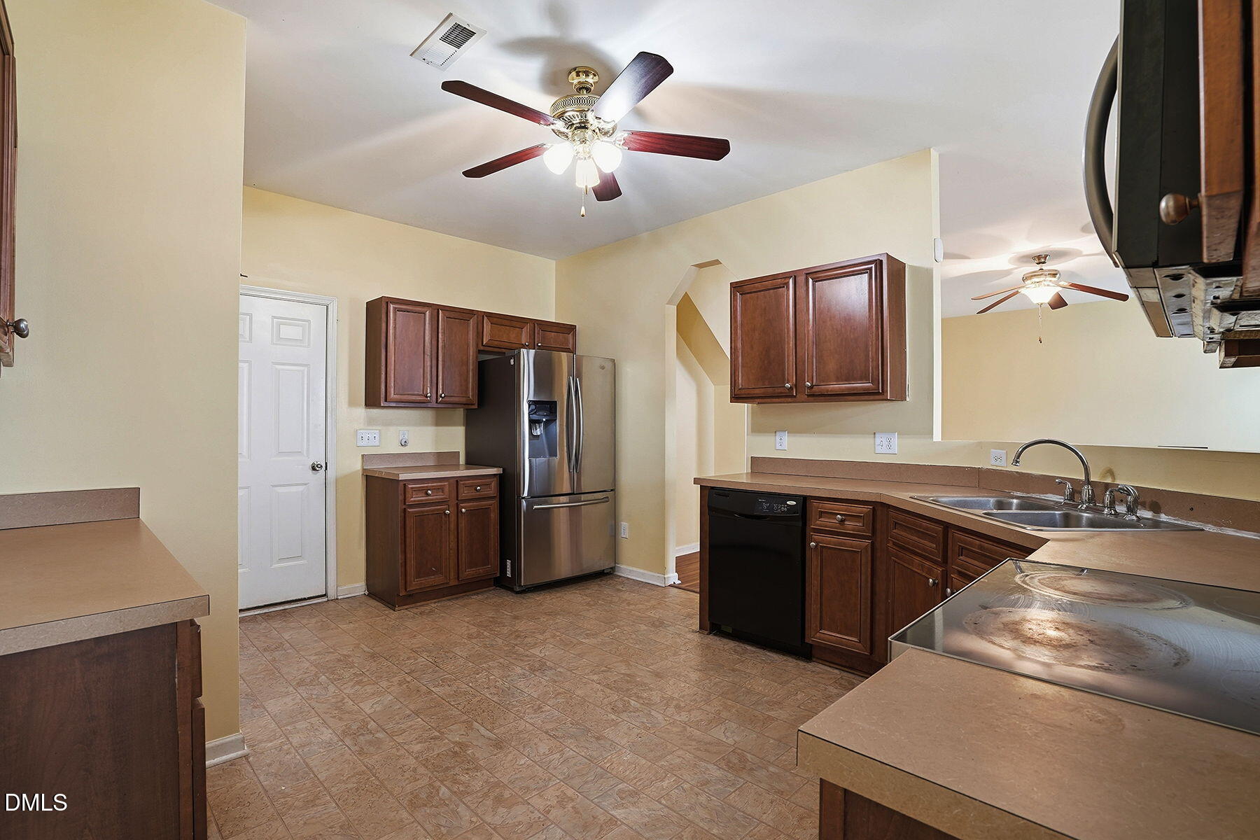 1602 Flowering Peach Trail Raleigh, NC 27610 - Photo 10 of 25 Interior Kitchen