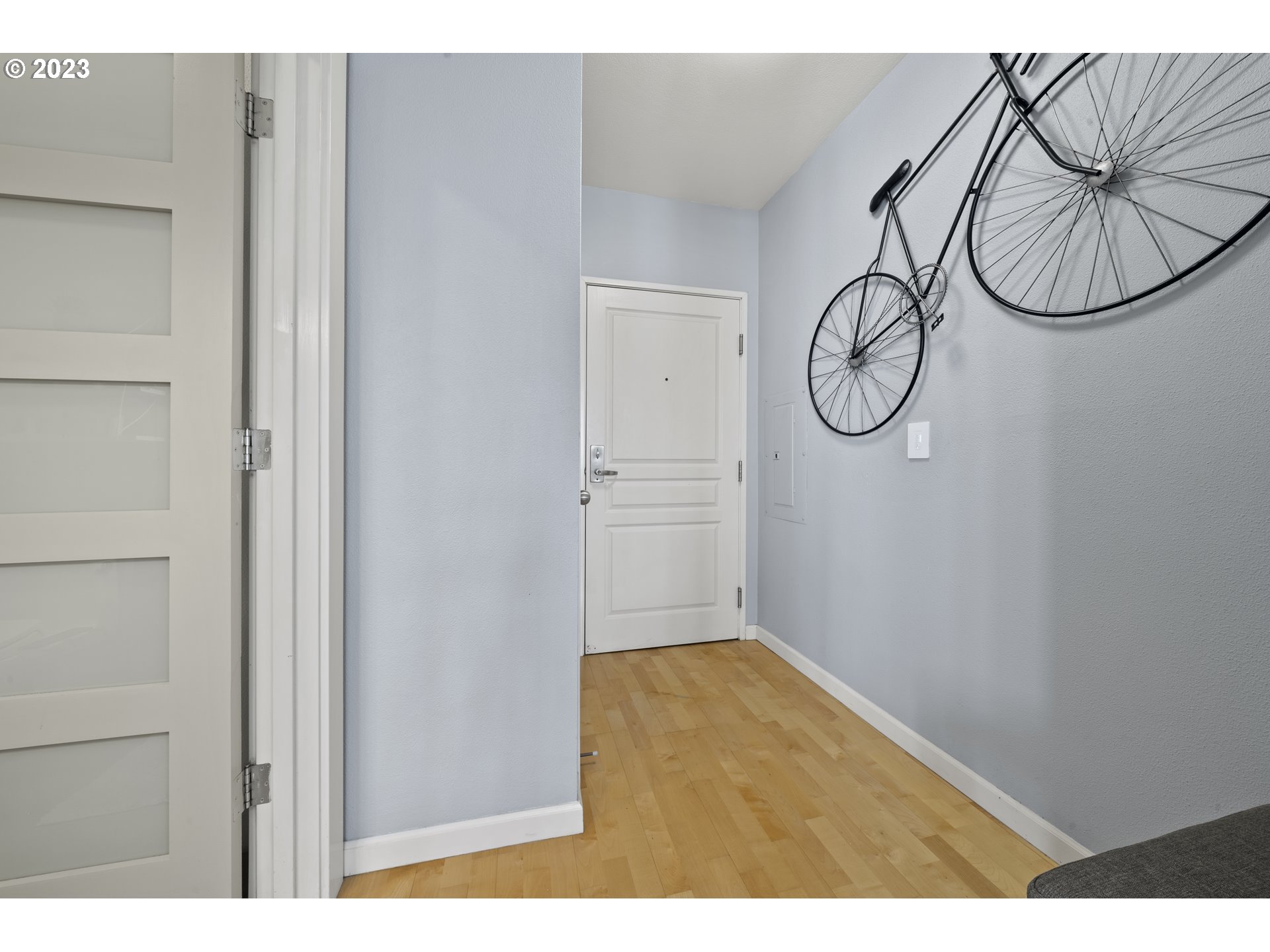 1134 Southwest Jefferson Street, Unit 405 Portland, OR 97201 - Photo 17 of 28 a view of a room with basketball court