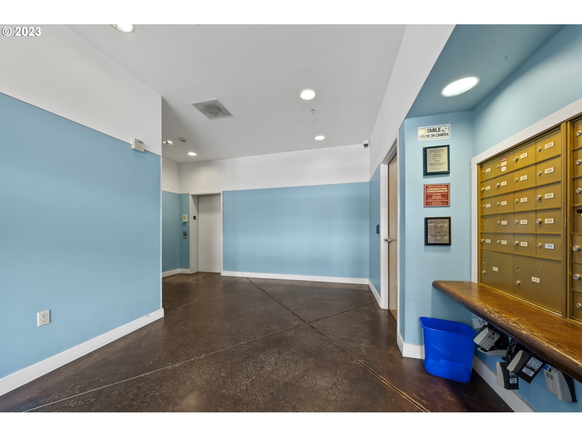 1134 Southwest Jefferson Street, Unit 405 Portland, OR 97201 - Photo 19 of 28 a view of workspace