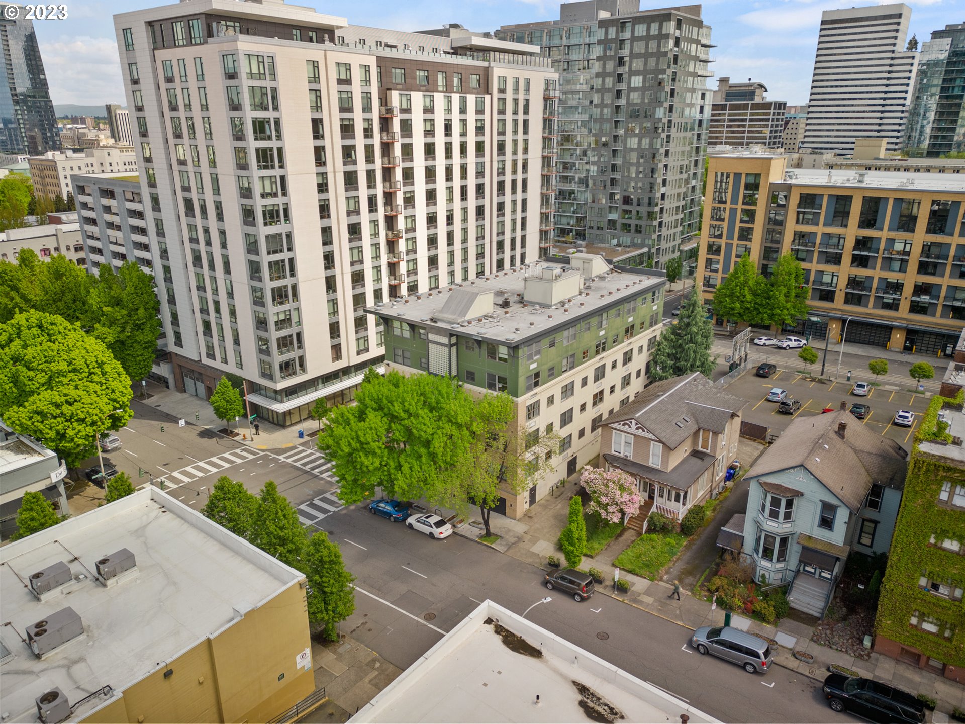 1134 Southwest Jefferson Street, Unit 405 Portland, OR 97201 - Photo 27 of 28 a view of a city with tall buildings