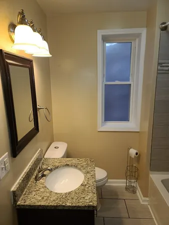 $1,750 | 6635 South Maplewood Avenue, Unit 2, Chicago, IL 60629