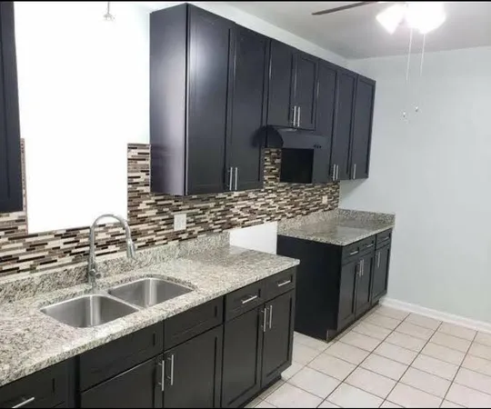 $1,750 | 6635 South Maplewood Avenue, Unit 2, Chicago, IL 60629