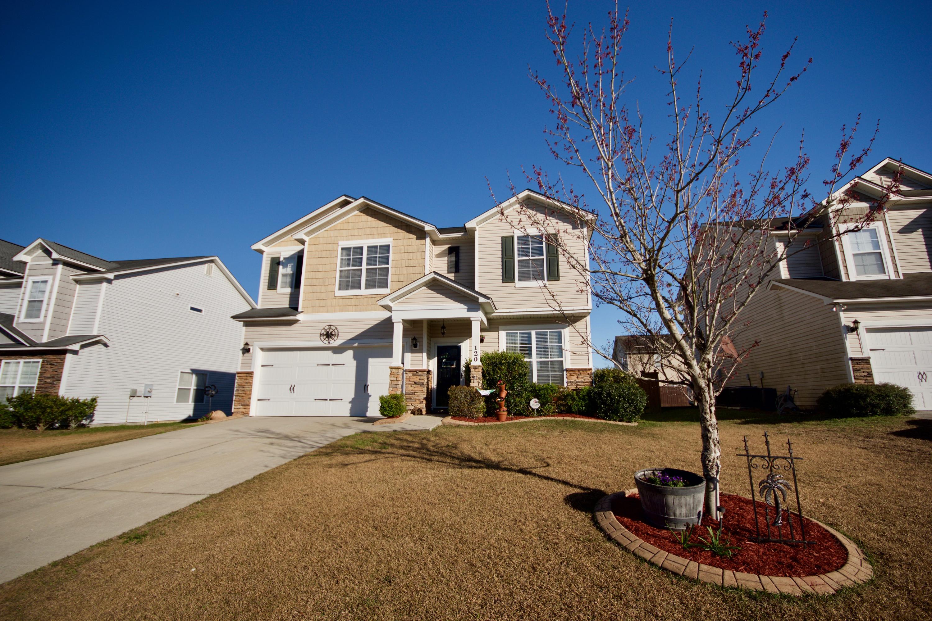 120 Summer View Road Summerville, SC 29486 - Photo 2 of 22 IMGP7396