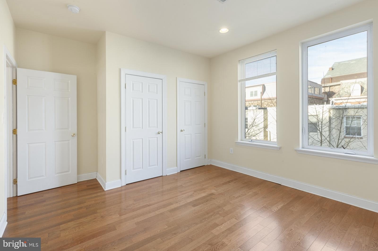 2005 Carpenter Street, Unit A Philadelphia, PA 19146 - Photo 29 of 36