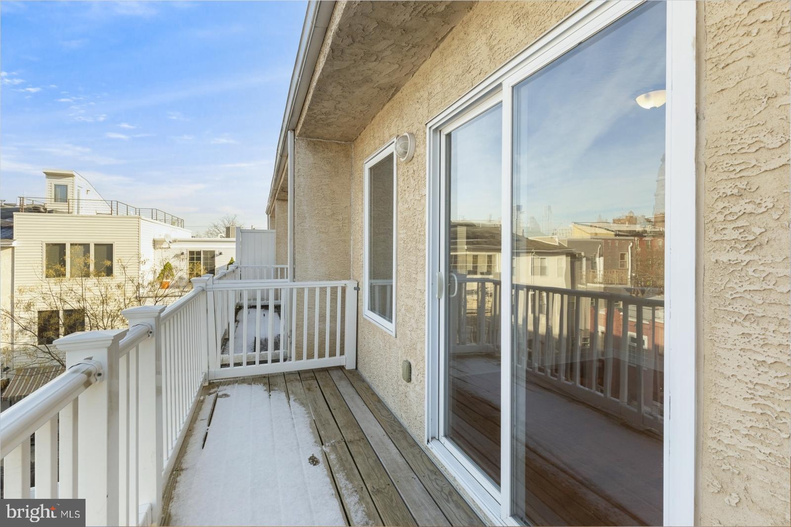 2005 Carpenter Street, Unit A Philadelphia, PA 19146 - Photo 32 of 36
