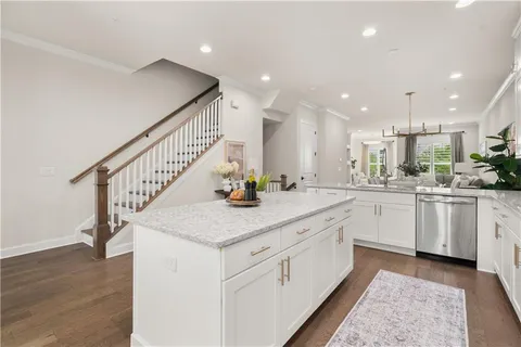 $830,000 | 213 Phillips Lane, Alpharetta, GA 30009