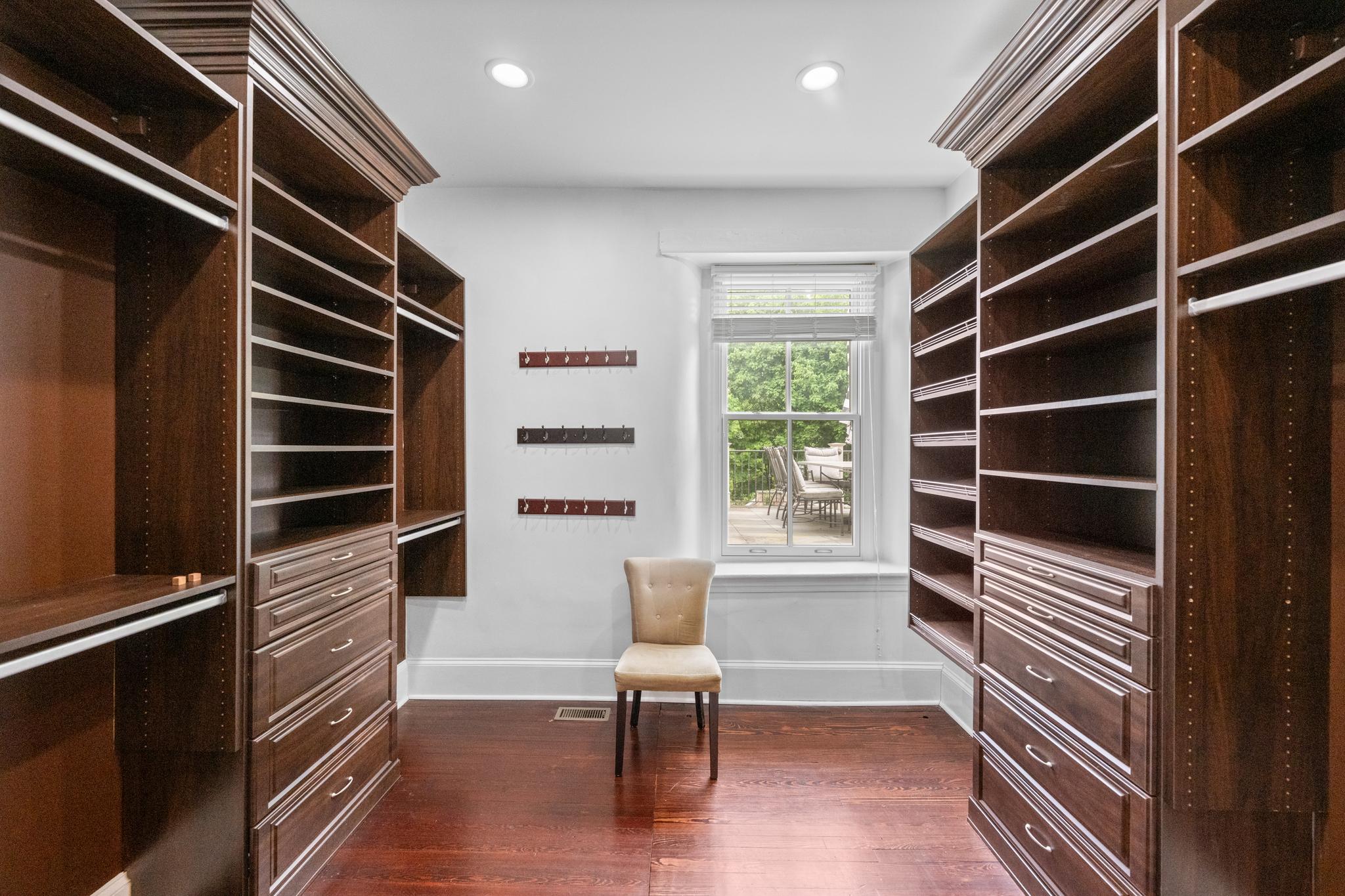 3345 Holicong Road Doylestown, PA 18902 - Photo 11 of 90 Walk-in closet