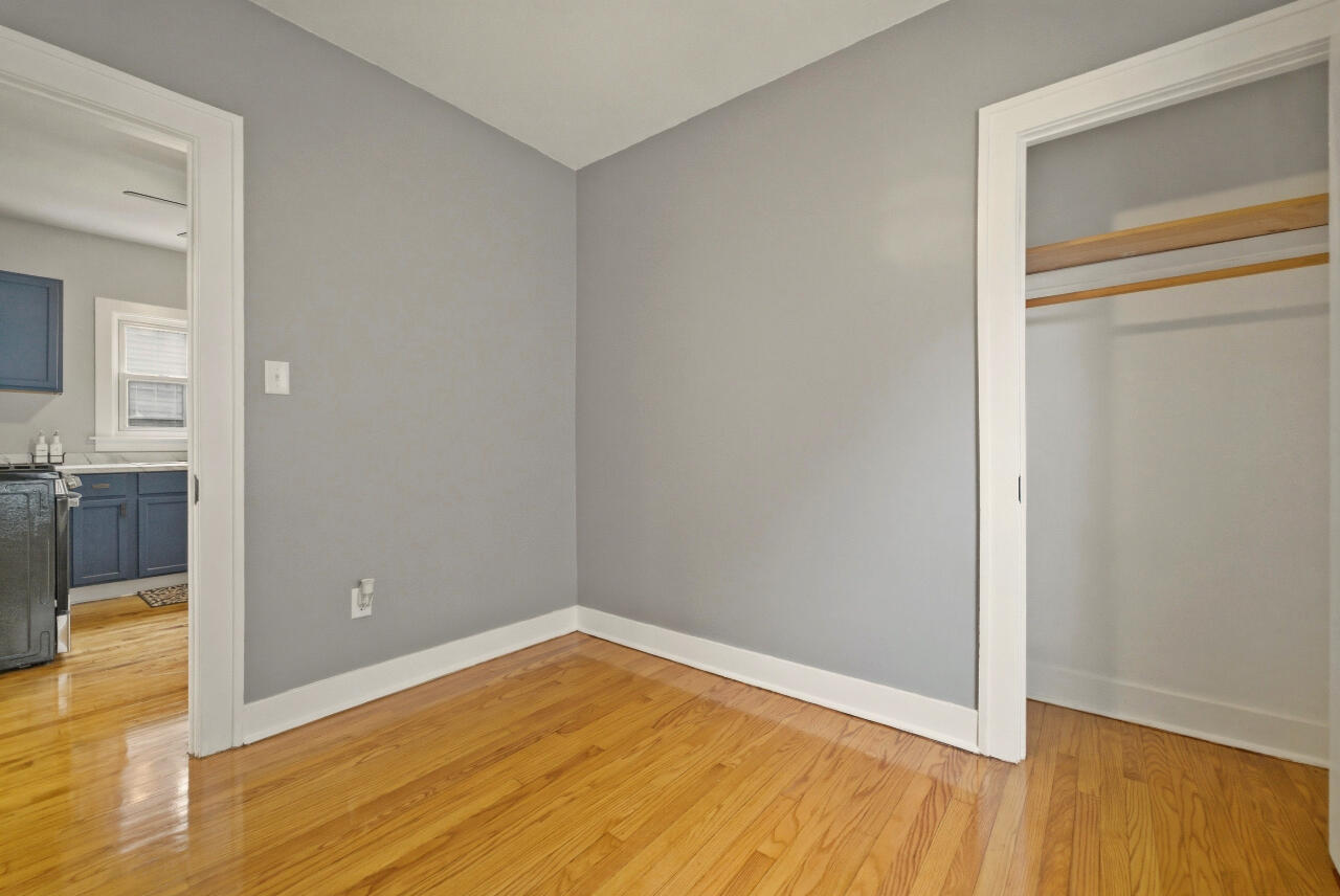 718 Cherry Street Hammond, IN 46324 - Photo 11 of 18 1280x856