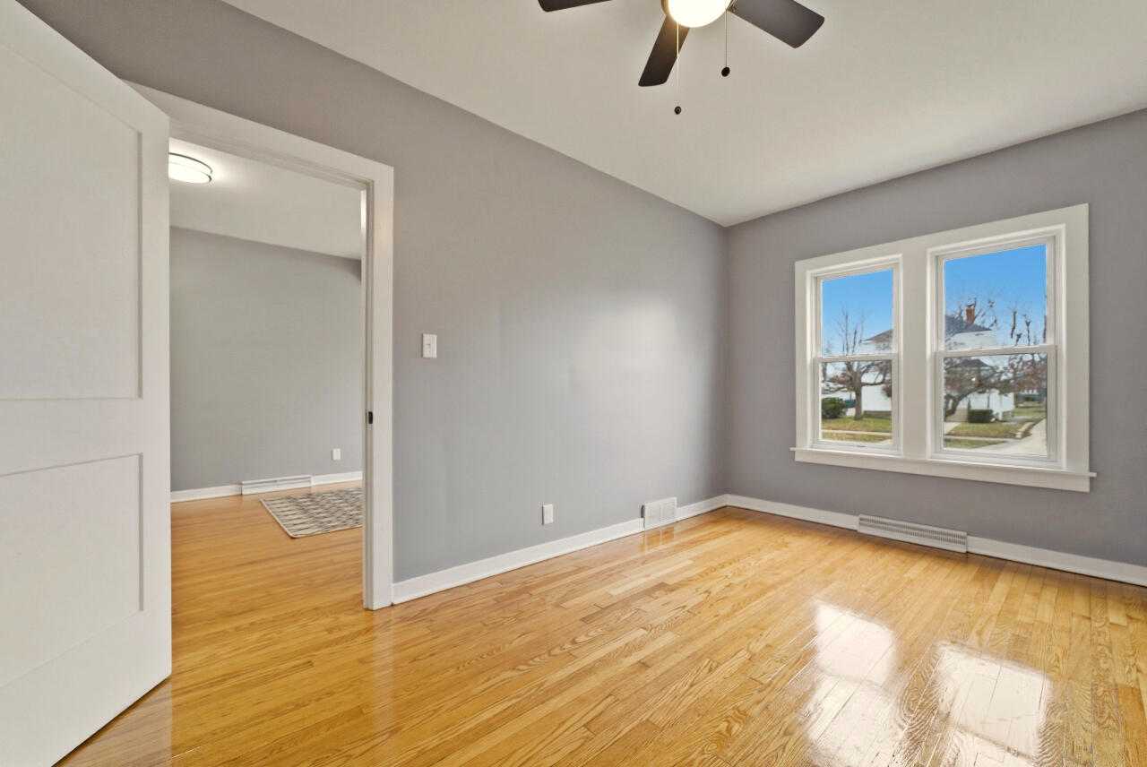 718 Cherry Street Hammond, IN 46324 - Photo 3 of 18 1280x856