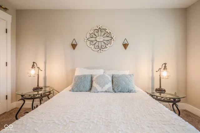 $465,000 | 637 East Benjamin Street, Ellettsville, IN 47429