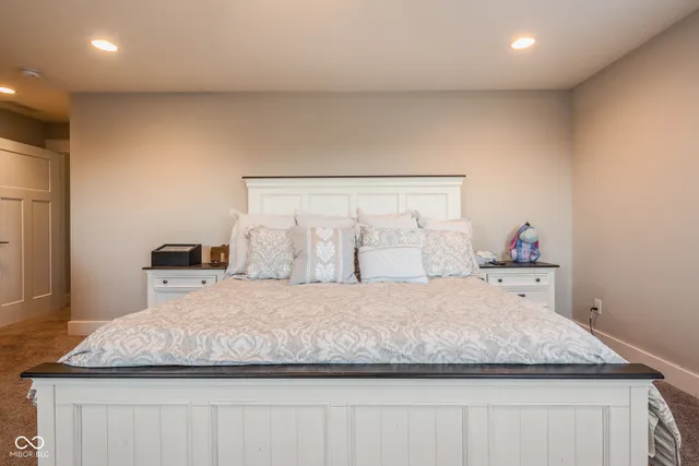 $465,000 | 637 East Benjamin Street, Ellettsville, IN 47429