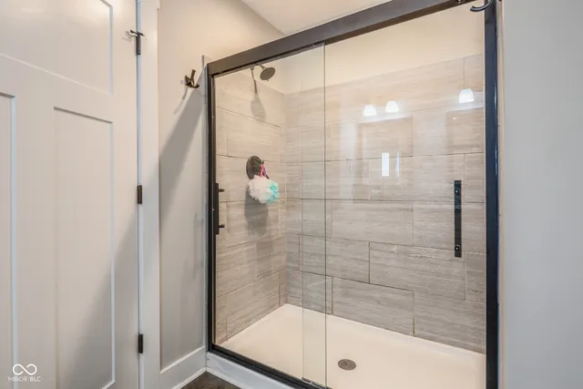 $465,000 | 637 East Benjamin Street, Ellettsville, IN 47429