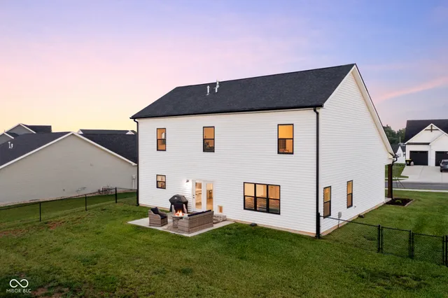 $465,000 | 637 East Benjamin Street, Ellettsville, IN 47429