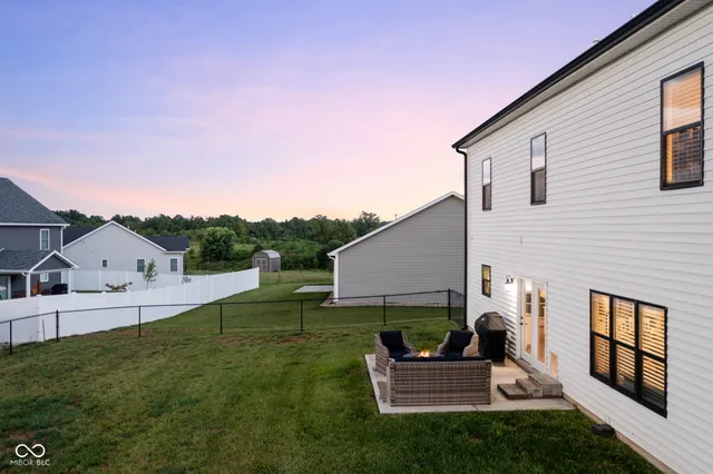 $465,000 | 637 East Benjamin Street, Ellettsville, IN 47429