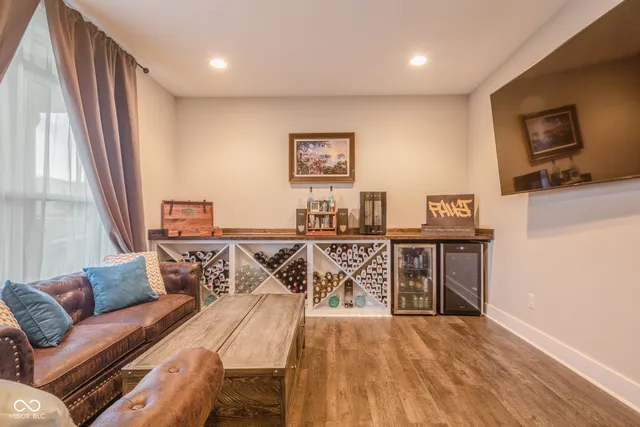 $465,000 | 637 East Benjamin Street, Ellettsville, IN 47429