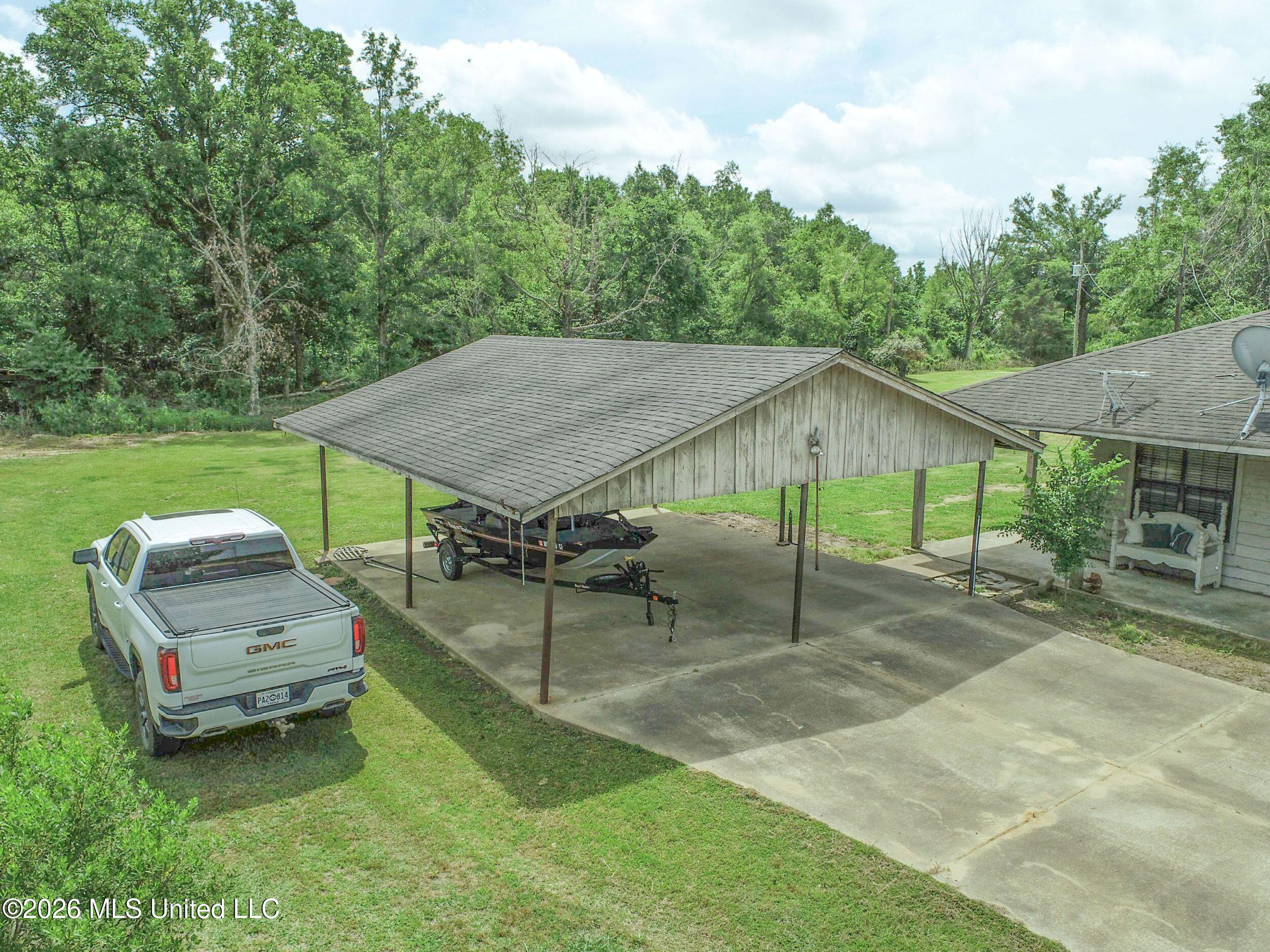 2336 Dummyline Road Batesville, MS 38606 - Photo 31 of 86 2tndlhs31