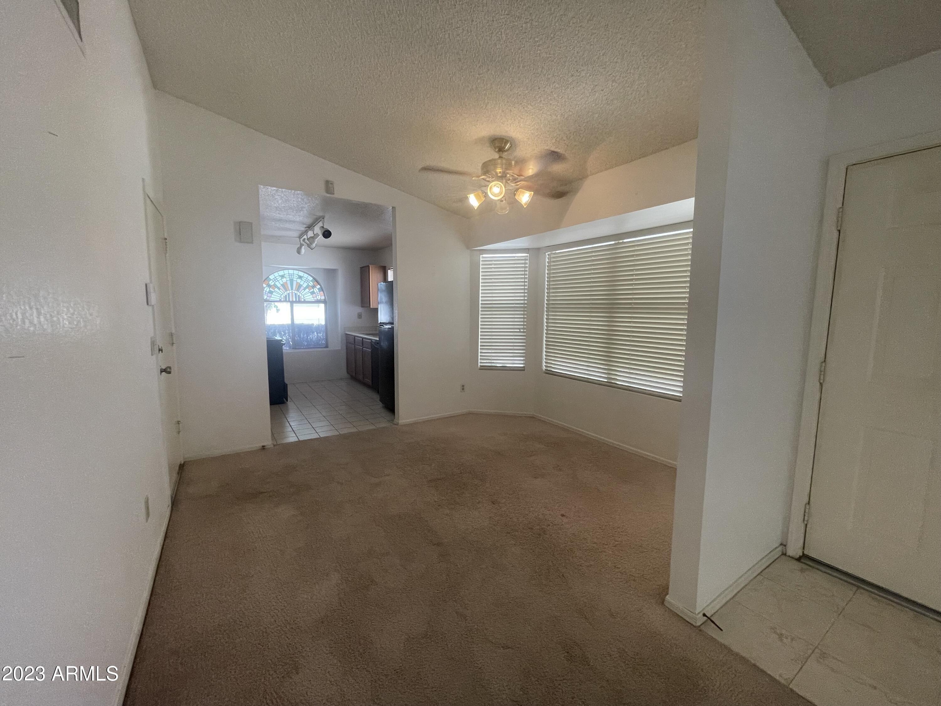 2915 East Amber Ridge Way Phoenix, AZ 85048 - Photo 5 of 15 IMG_5789