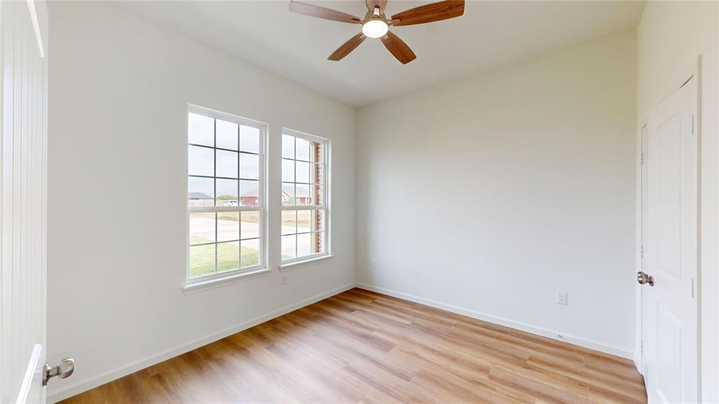 205 Private Rd Point, Unit 5440 Point, TX 75472 - Photo 17 of 34