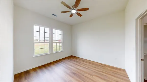 $498,999 | 205 Private Rd Point, Unit 5440, Point, TX 75472