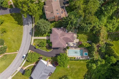 $845,000 | 1029 Tall Trees Drive, Pittsburgh, PA 15241