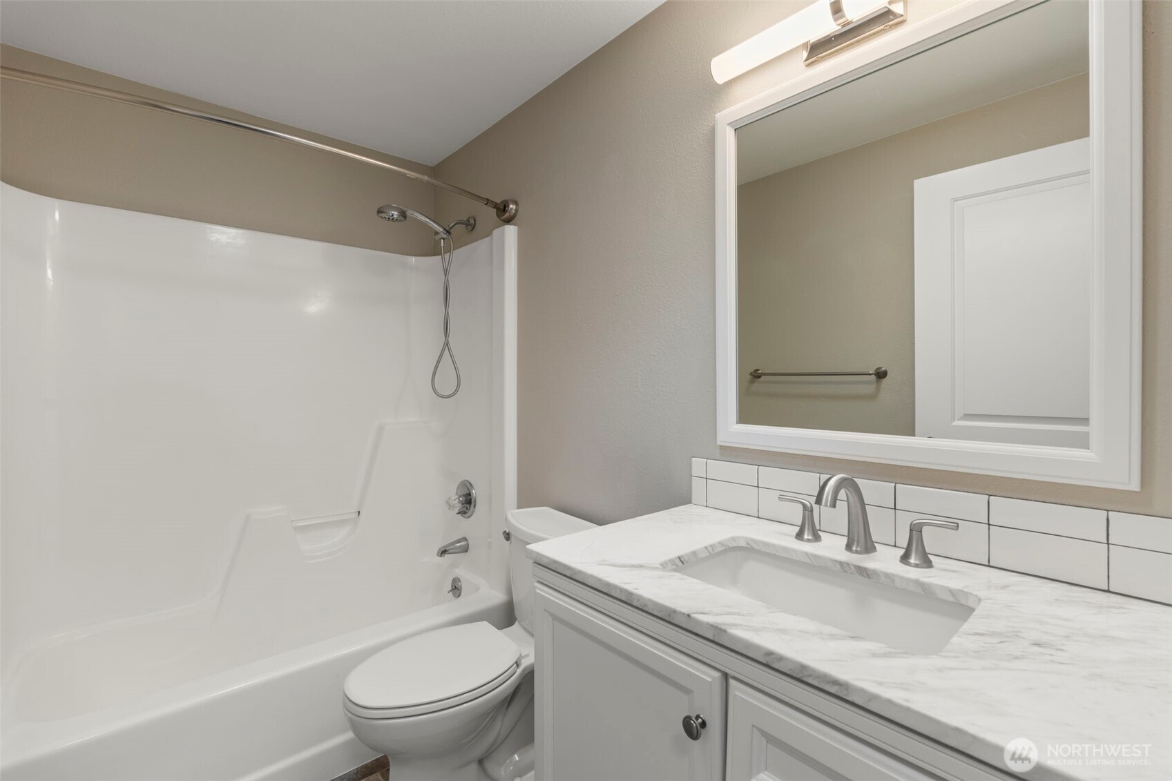 3707 Hoadly Loop Southeast Tumwater, WA 98501 - Photo 12 of 32
