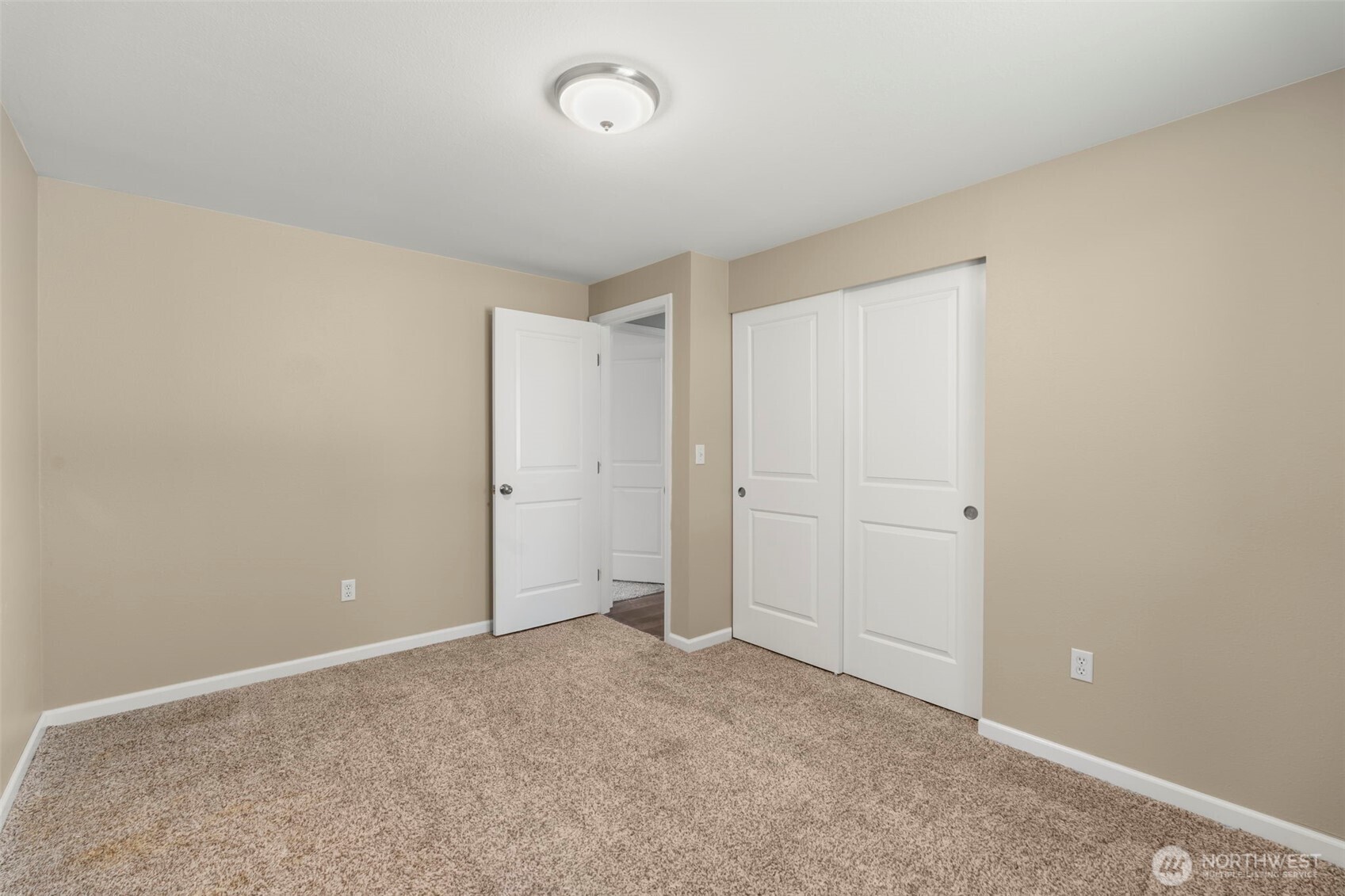3707 Hoadly Loop Southeast Tumwater, WA 98501 - Photo 16 of 32