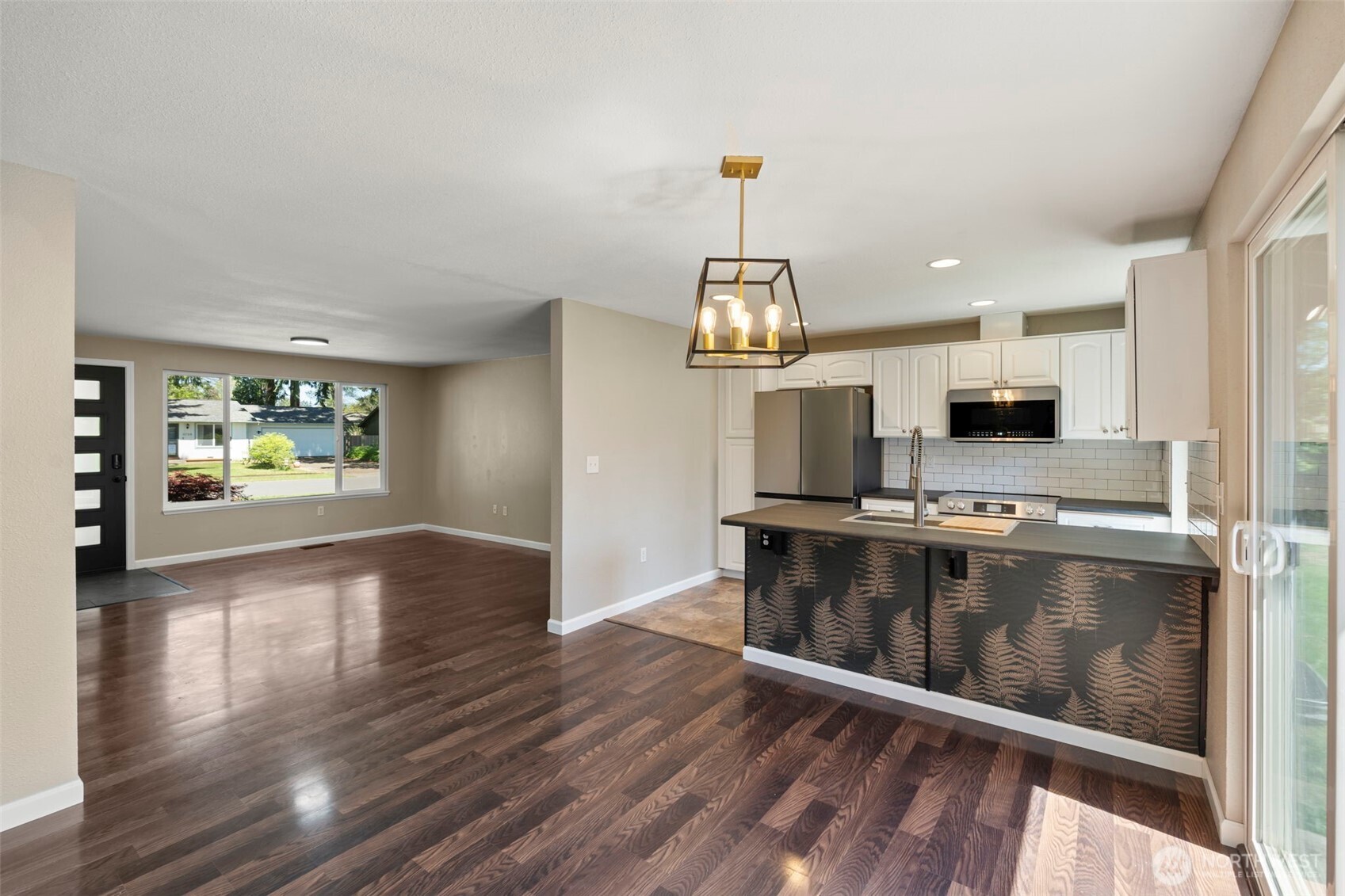 3707 Hoadly Loop Southeast Tumwater, WA 98501 - Photo 7 of 32