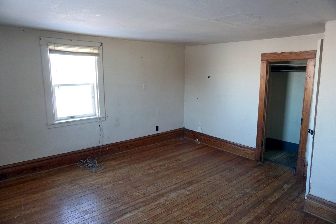 4013 Cosgrove Road Southwest Oxford, IA 52322 - Photo 10 of 13 Gallery Image 10