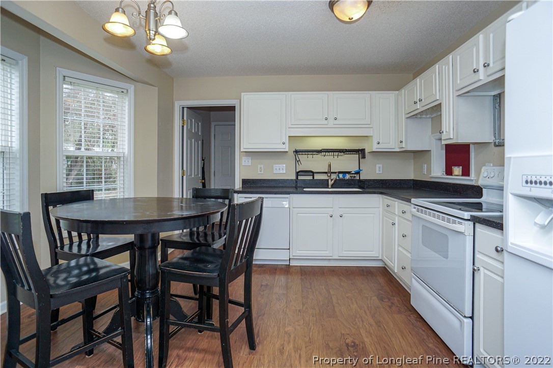 500 Bramblegate Road Hope Mills, NC 28348 - Photo 14 of 32 Gallery Image 14