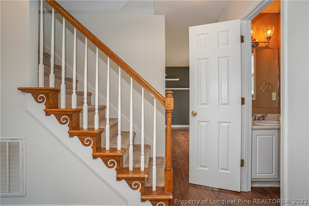 500 Bramblegate Road Hope Mills, NC 28348 - Photo 16 of 32 Gallery Image 16