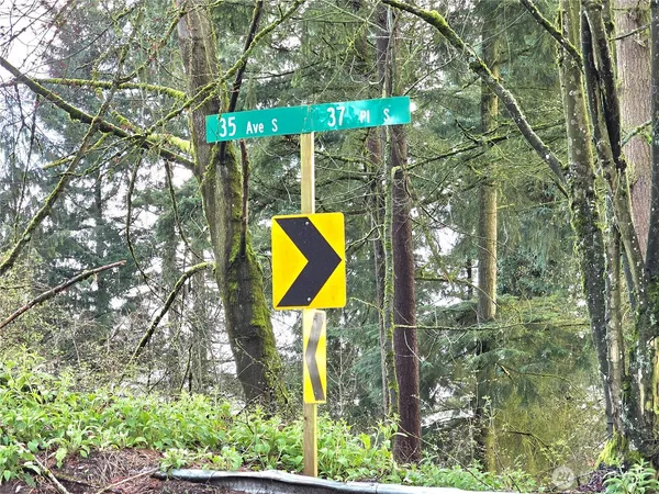 $225,000 | 21211 35th Avenue South, SeaTac, WA 98198