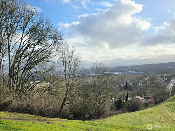 $225,000 | 21211 35th Avenue South, SeaTac, WA 98198