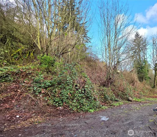 $225,000 | 21211 35th Avenue South, SeaTac, WA 98198