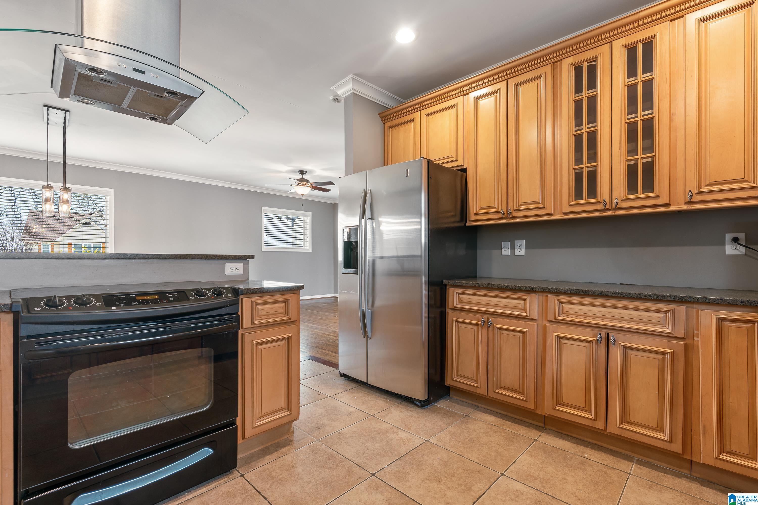 521 Shades Crest Road Birmingham, AL 35226 - Photo 13 of 45