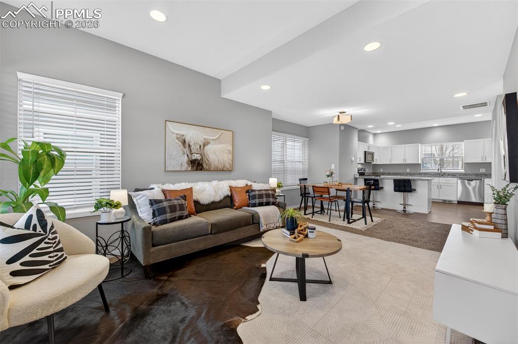 216 Ash Street Bennett, CO 80102 - Photo 7 of 46