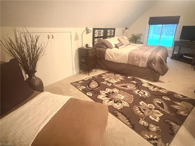 $500,000 | 6517 Blazingwood Drive, Pfafftown, NC 27040