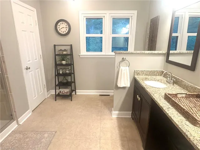 $500,000 | 6517 Blazingwood Drive, Pfafftown, NC 27040