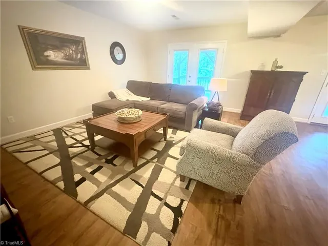 $500,000 | 6517 Blazingwood Drive, Pfafftown, NC 27040