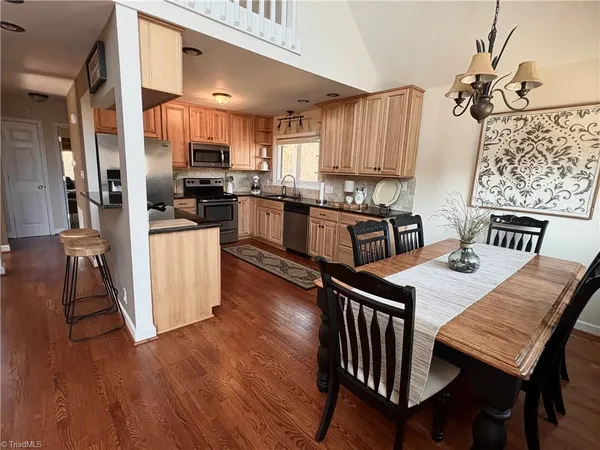 $484,900 | 6517 Blazingwood Drive, Pfafftown, NC 27040