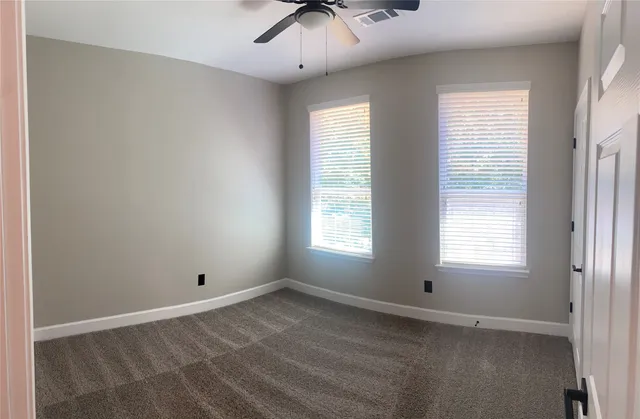 $1,549 | 62 Woodland Hills Drive, Unit B, Conroe, TX 77303