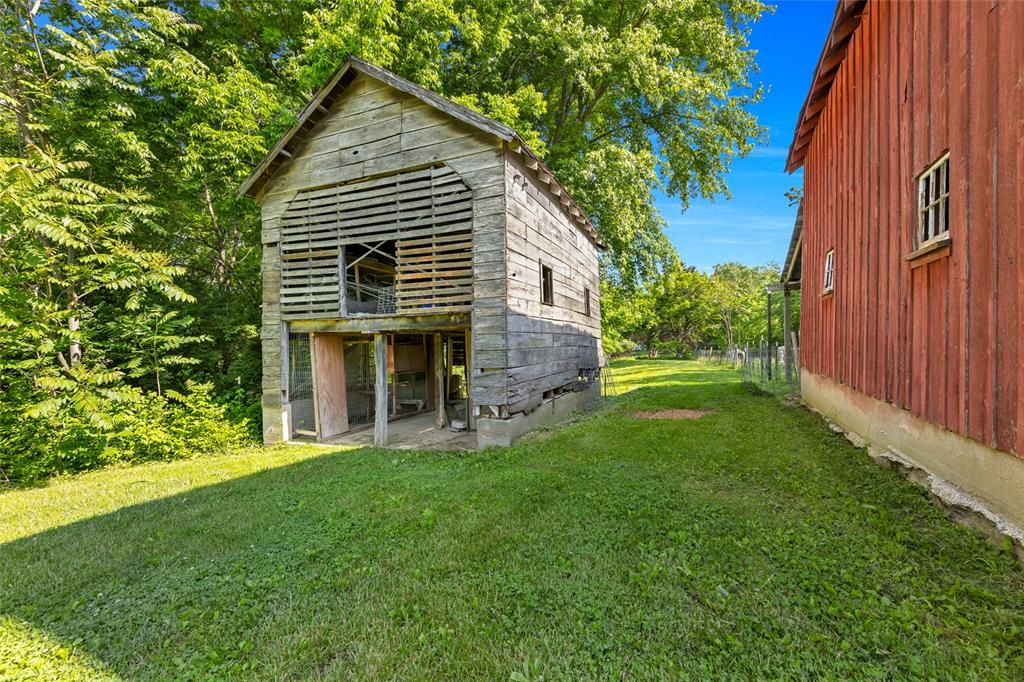 5611 Highway 156 Waterloo, IL 62298 - Photo 25 of 32