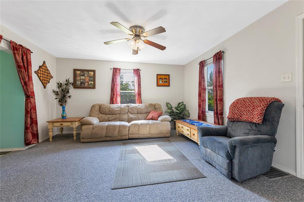 5611 Highway 156 Waterloo, IL 62298 - Photo 4 of 32