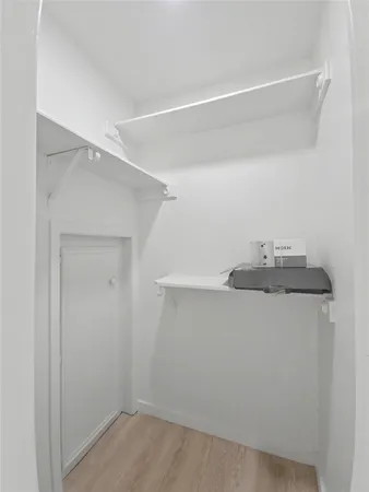a view of utility room