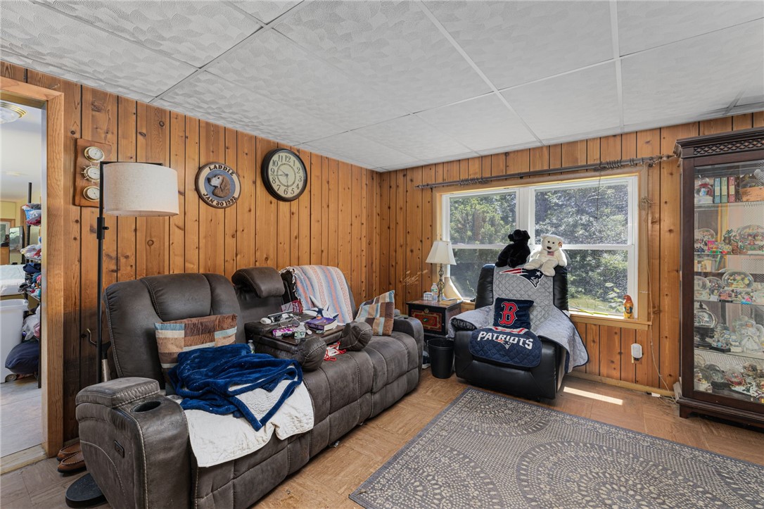 540 Switch Road Richmond, RI 02894 - Photo 11 of 50