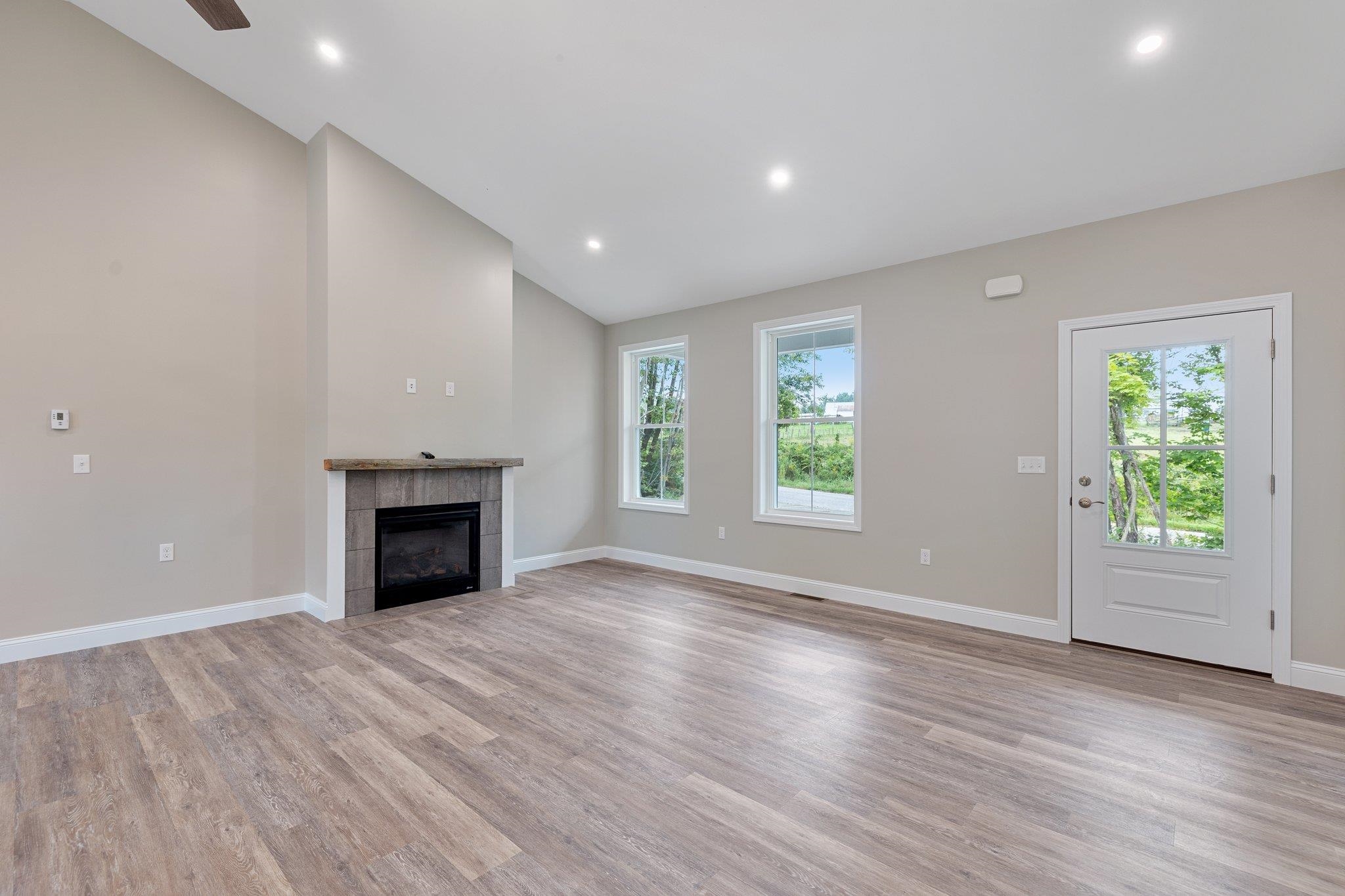 630 Shaker Road Northfield, NH 03276 - Photo 4 of 39
